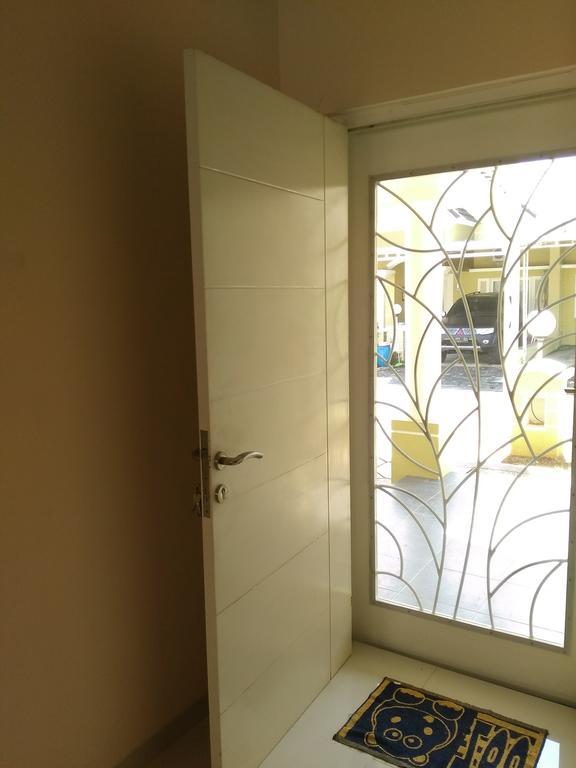 Jasmine Park Guest House 三宝垄 外观 照片
